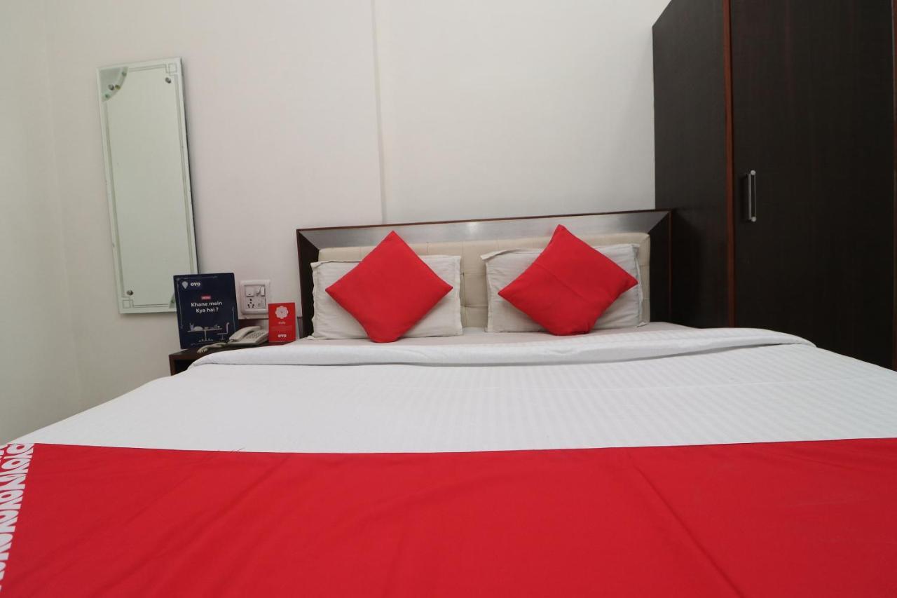 Oyo 24723 Hotel Atul Palace Агра Екстер'єр фото